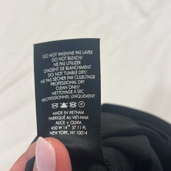 Alice and Olivia Tomasa Wide Leg Cuff Pant in Black Size 10 - Picture 5 of 5